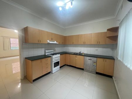 56 Park Road, 2144, Auburn Nsw - Photo 4