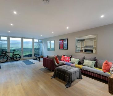 5 bedroom terraced house to rent - Photo 2