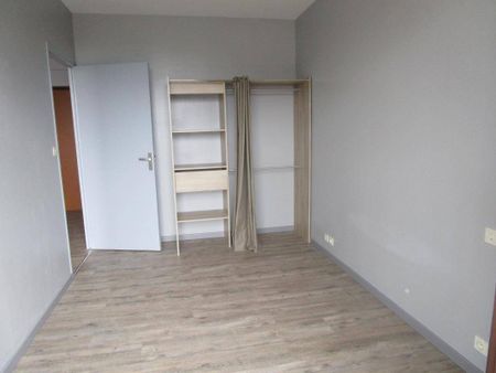 Location appartement t1 bis 2 pièces 34 m² à Rodez (12000) Sacre Coeur-Gare - Photo 2