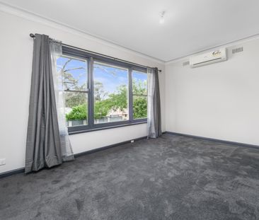 Perfectly Positioned 3 Bedroom home - Photo 3