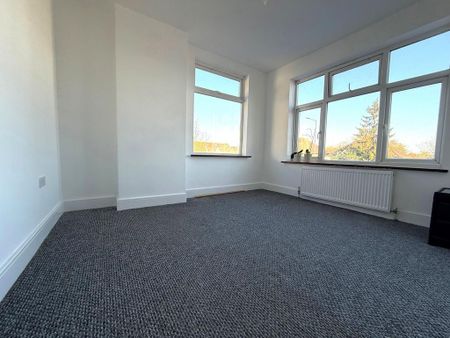 3 bedroom maisonette to rent - Photo 3