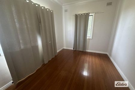 Family home in Taree West - Photo 3