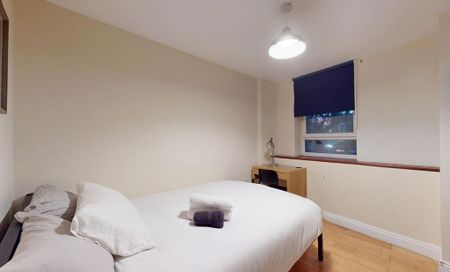 2 bedroom flat to rent - Photo 5