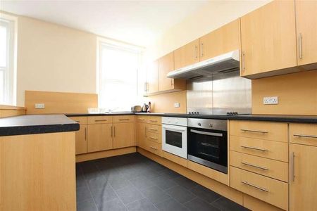 Seven Stars, Lower Bristol Road, Bath, BA2 - Photo 4