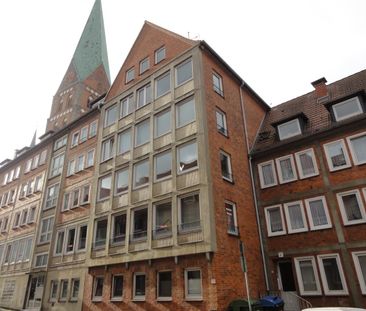 Zentrale Lage: Gepflegte 2-Zimmer-Wohnung mit Balkon in der Lübecke... - Photo 1