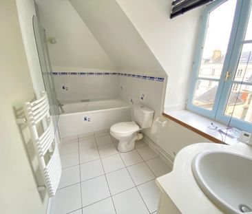 Location Appartement 2 pièces 37m² ORLEANS 45000 - Photo 5