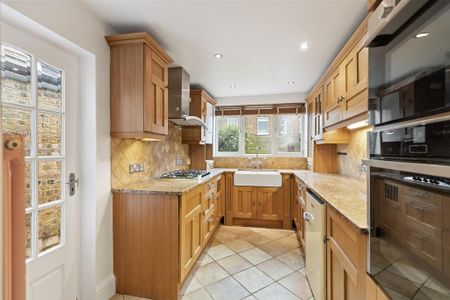 2 bedroom terraced house to rent - Photo 5