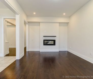 For Lease - 9 Greywacke Street, Richmond Hill, Ontario - Photo 1
