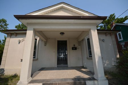 For Lease - 8 West Street, Brampton, Ontario - Photo 3