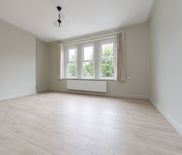 Exceptional 3 bed 2 bath apartment TO LET in Raynes Park - Photo 1