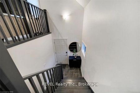 For Lease - 4102 Portage Road, Niagara Falls, Ontario - Photo 2