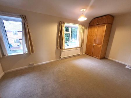 2 bedroom terraced house to rent - Photo 2
