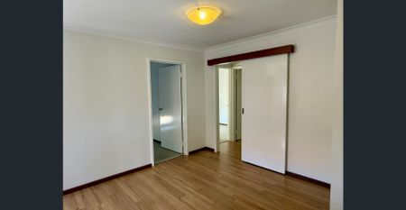 Low-Maintenance Living Close to River and Transport - Photo 4