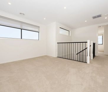 Perfectly Positioned 4-Bedroom Home - Photo 3