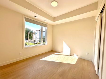 For Lease - 260 ST DENIS Street Unit# 2, Vanier and Kingsview Park, Ontario - Photo 3