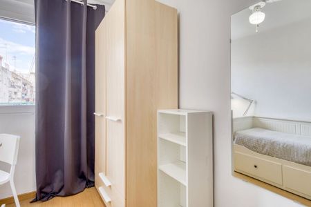 Carrer Jerónima Galés, Valencia, Valencian Community 46017 - Photo 5