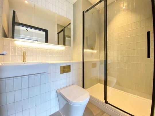 New Cross Central, Addington Street, Manchester, M4 - Photo 1