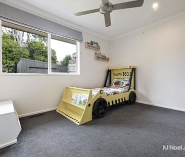 9 Jonathan Close, BAYSWATER - Photo 4