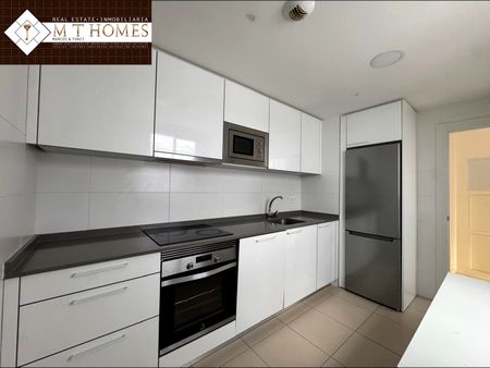 Apartment - Marbella (Nueva Andalucia) - Photo 2