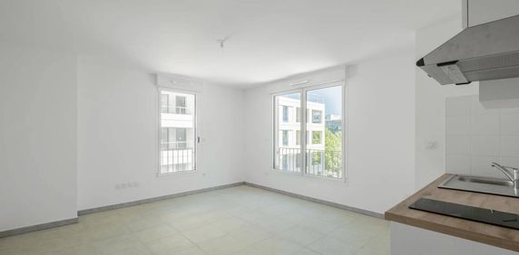 Rental Apartment Bordeaux Saint-Jean - Photo 2