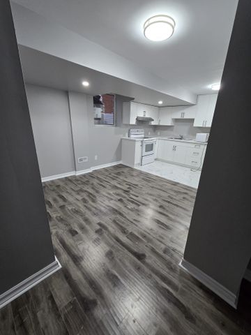 For Lease - 83 Irving Place Unit# Bsmt Room, London East, Ontario - Photo 2