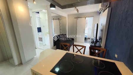 Cobertura com 2 quartos e 63m² para alugar em Jurerê, Florianópolis. - Foto 3