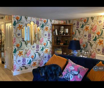 2 bedroom semi-detached house to rent - Photo 2