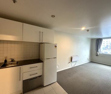 Central City Apartment - Photo 6