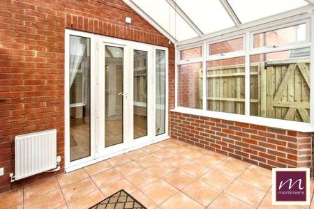 Millers Way, Fairford Leys, HP19 - Photo 5