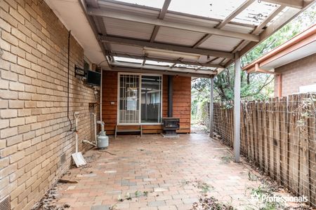 11 Lawson Rd, Melton South VIC 3338 - Photo 4