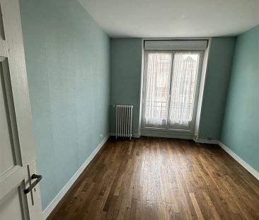 Appartement 3 pièces - 33m² à F l e r s (61100) - Photo 4