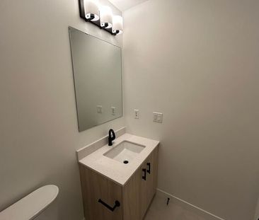 For Lease - 4878 Powers Common Unit# c807, Burlington, Ontario - Photo 5