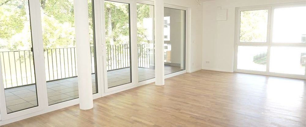 Energieeffiziente Wohnung mit direktem Moselblick – 2-Zimmer-Wohnung mit großzügiger Terrasse, Einbauküche & Tiefgaragenstellplatz - Photo 1