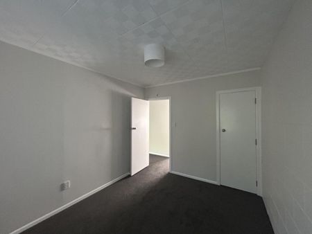 Renovated & Ready to Rent - Photo 4