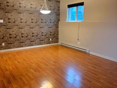 1040 Rue Émile Bouchard, Vaudreuil-Dorion, QC J7V - Photo 3