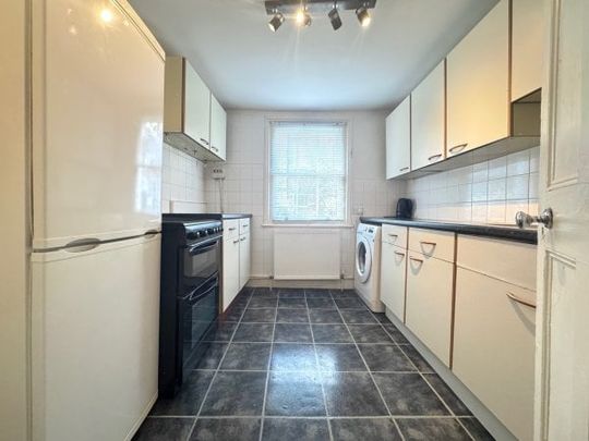 Hova Villas, Hove, BN3 3DF 1 bedroom ground floor flat to rent - Photo 1