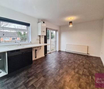 3 bedroom terraced house to rent - Photo 6