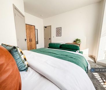 1 bedroom in a house share to rent - Photo 4
