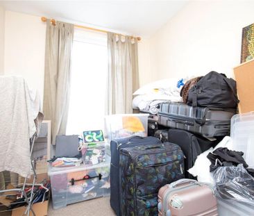 3 bedroom end of terrace house to rent - Photo 1