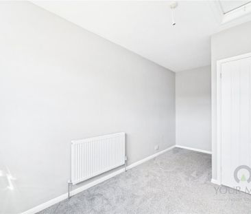 4 bedroom detached house to rent - Photo 4