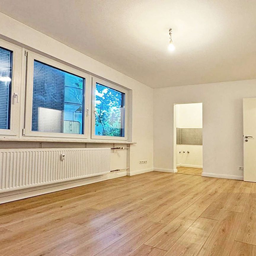 Neustadt / Modernisiert / Zentrale 1-Zimmer-Erdgeschosswohnung - Photo 1