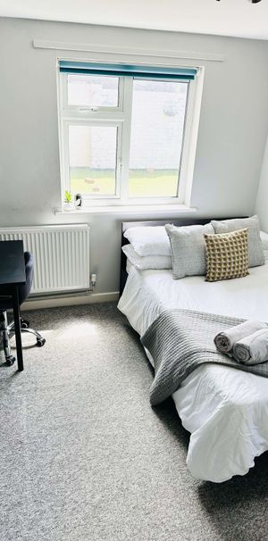 Lovely House Share in Brighton - Photo 1