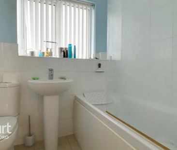 4 bedroom detached house to rent - Photo 6