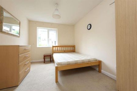 Hunter Court, Swynford Gardens, Hendon, NW4 - Photo 2