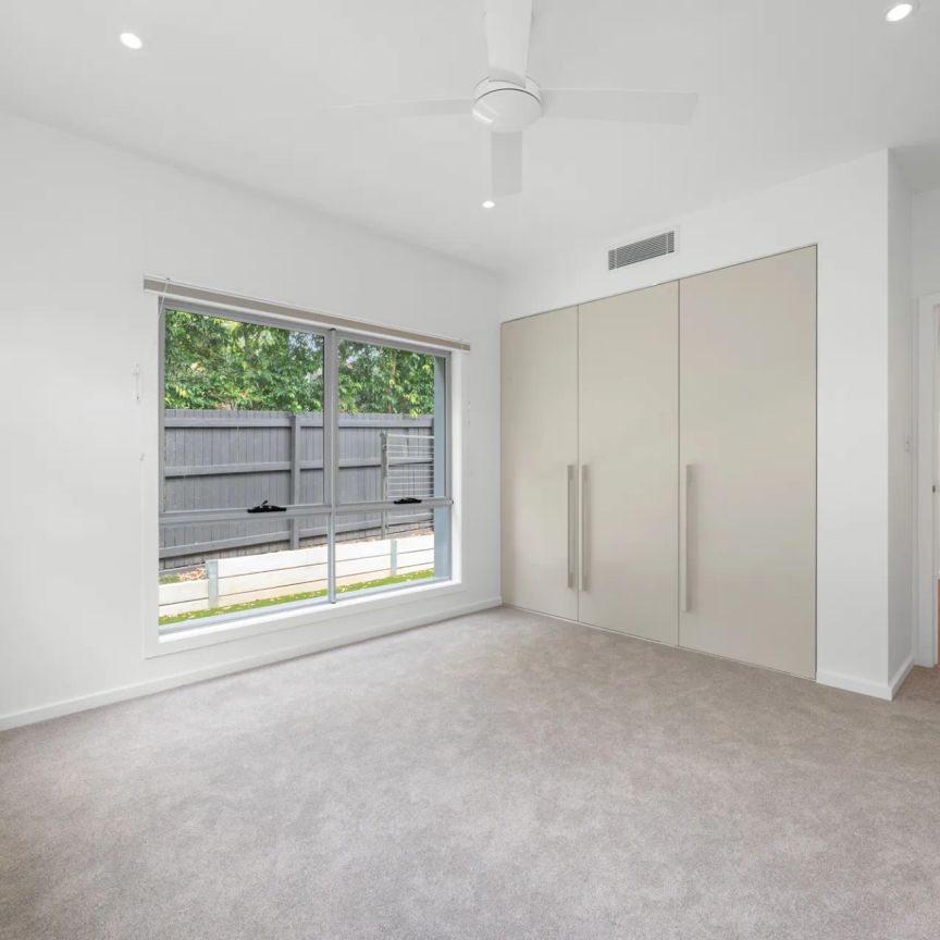 15 Playfair Street, Tarragindi. - Photo 1