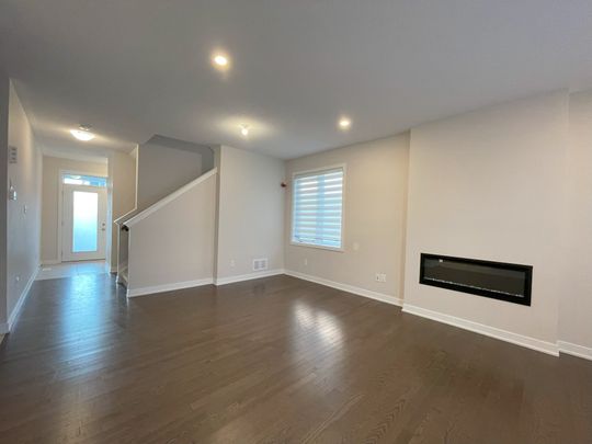 For Lease - 1886 Haiku Street, Barrhaven, Ontario - Photo 1