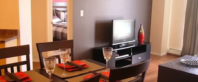 FULLY FURNISHED 1 BEDROOM SUITE IN DOWNTOWN CORE | 1111 6 AV SW, Calgary - Photo 1