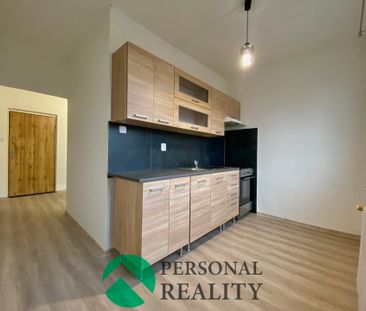 Pronájem bytu 1+1 38 m² - Photo 2