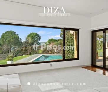 Chalet en alquiler en Avenida de Marsil, cerca de Calle del Cabo Sebes - Photo 2