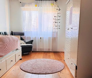 Geschmackvoll möblierte Wohnung in Bestlage - Photo 4